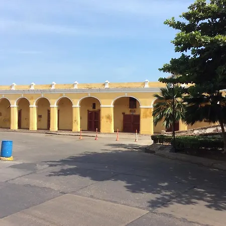 Zakzuk Bovedas Apartamento