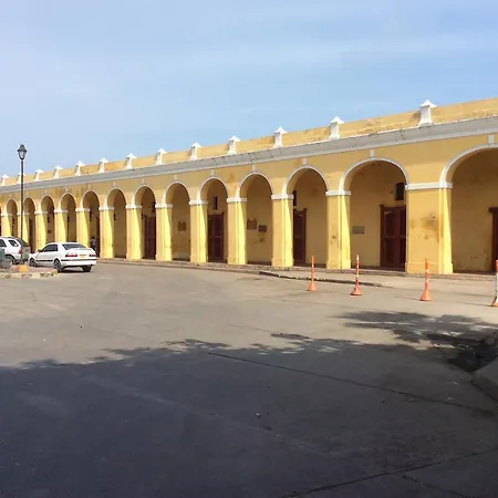 Zakzuk Bovedas Apartamento *